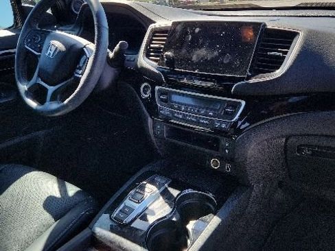 Certified 2023 Honda Passport Elite image 17