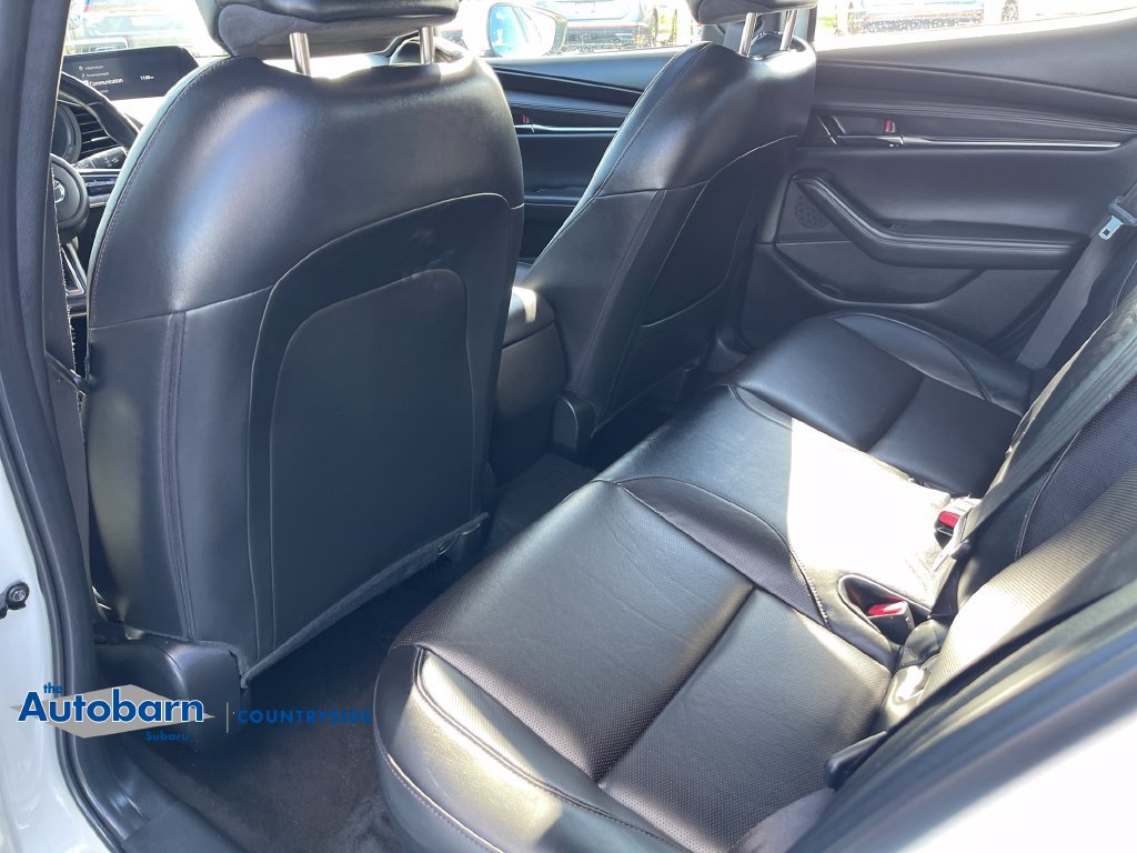 Used 2019 MAZDA MAZDA3 Hatchback w/ Premium Package FWD image 25