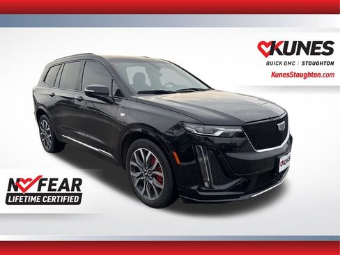 Used 2024 Cadillac XT6 Sport w/ Technology Package image 4