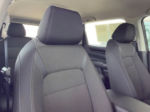 Used 2024 Honda CR-V LX image 8