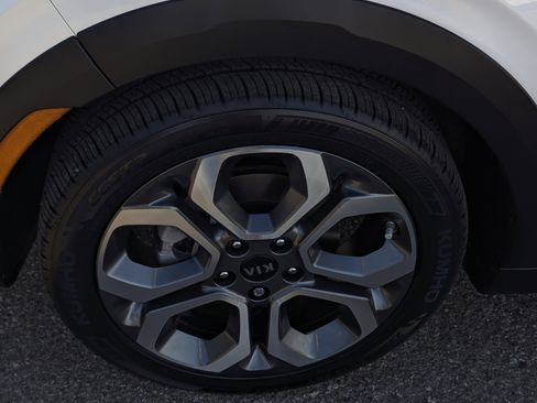 Used 2020 Kia Soul X-Line image 7