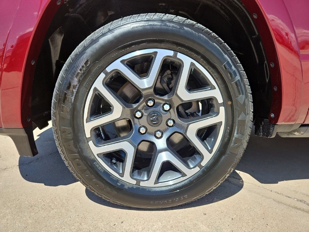 Used 2025 RAM 1500 Tungsten w/ Trailer Tow Group AWD/4WD image 7