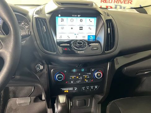 Used 2018 Ford Escape Titanium FWD image 19