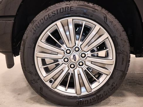New 2025 Ford F150 Platinum w/ Equipment Group 703A Plus AWD/4WD image 40