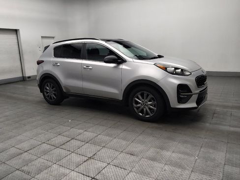 Used 2020 Kia Sportage S w/ S Premium Package FWD image 11