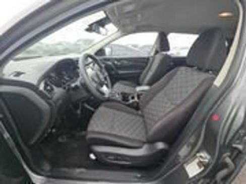 Used 2020 Nissan Rogue Sport SV FWD image 12