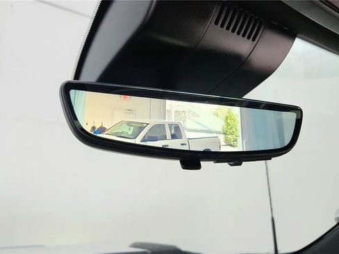 Used 2024 Chevrolet Silverado 2500 High Country w/ High Country Premium Package image 46