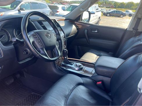Used 2019 Nissan Armada SL w/ Premium Package AWD/4WD image 10