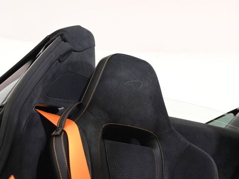 Used 2026 McLaren 750S Spider image 17