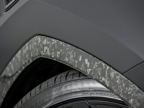 Used 2019 Lamborghini Urus AWD/4WD image 5