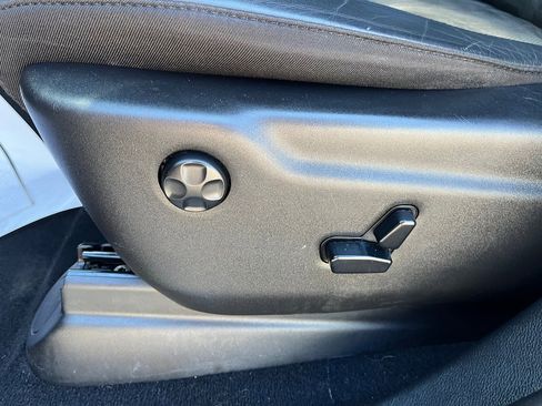 Used 2020 Dodge Durango GT image 26