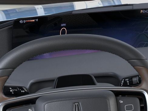 New 2026 Lincoln Navigator Reserve AWD/4WD image 14