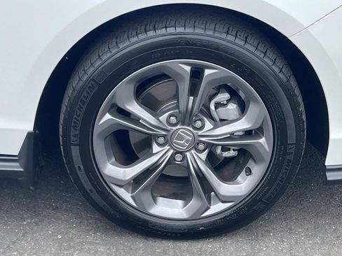 Used 2023 Honda Accord EX image 27