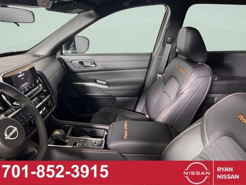 New 2025 Nissan Pathfinder Rock Creek image 28