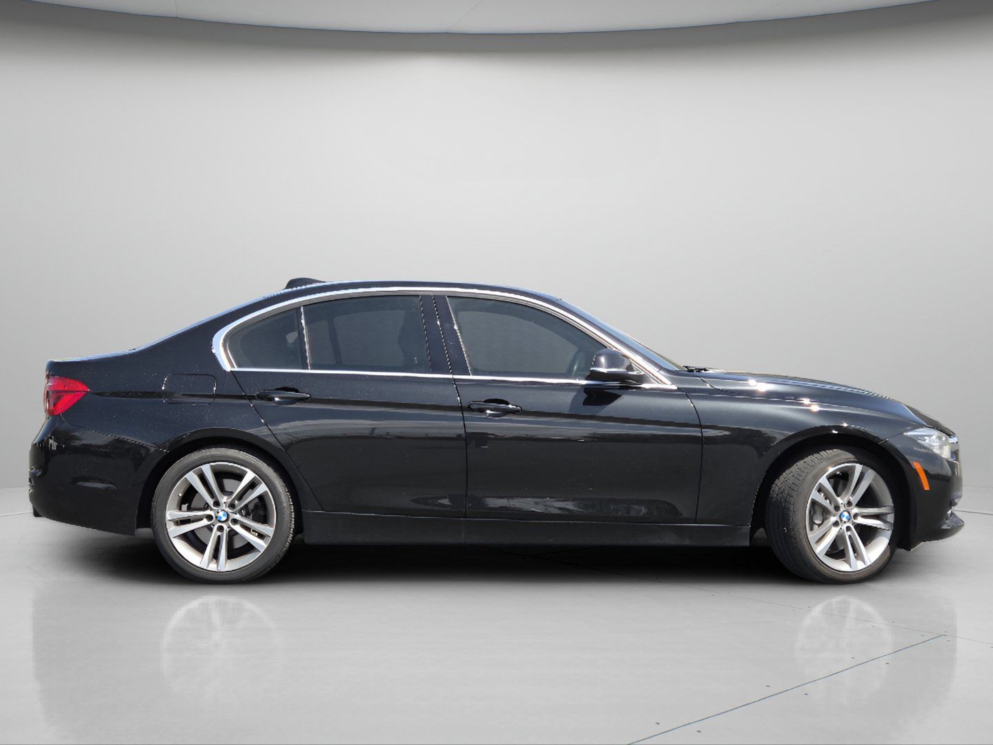 Used 2018 BMW 340i xDrive Sedan AWD/4WD image 28