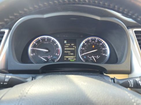 Used 2019 Toyota Highlander Limited image 17
