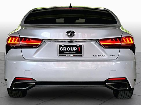 Used 2023 Lexus LS 500 AWD w/ Luxury Package image 4