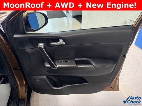 Used 2017 Kia Sportage EX w/ EX Technology Package image 25