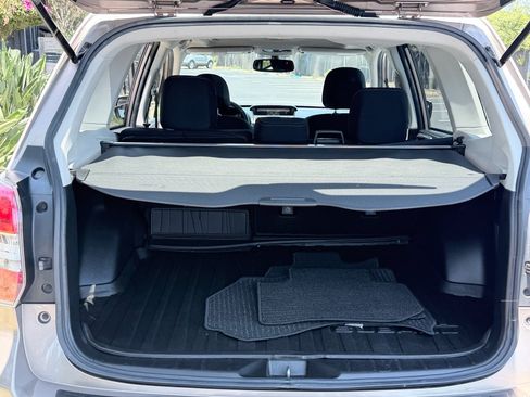 Used 2016 Subaru Forester 2.5i Premium w/ All-Weather Package AWD/4WD image 19