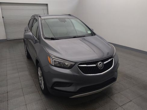 Used 2020 Buick Encore Preferred w/ Safety Package FWD image 14