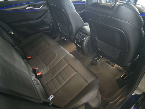 Used 2023 BMW X4 xDrive30i AWD/4WD image 16