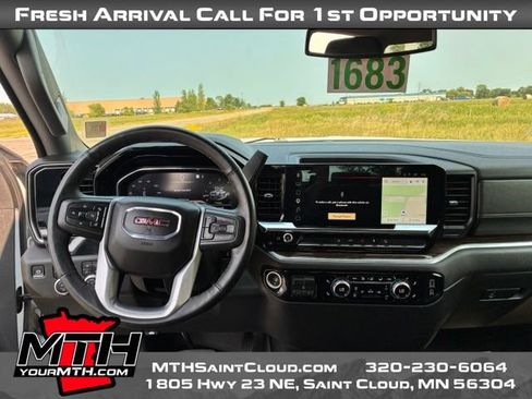 Used 2025 GMC Sierra 3500 SLE w/ SLE Convenience Package AWD/4WD image 11
