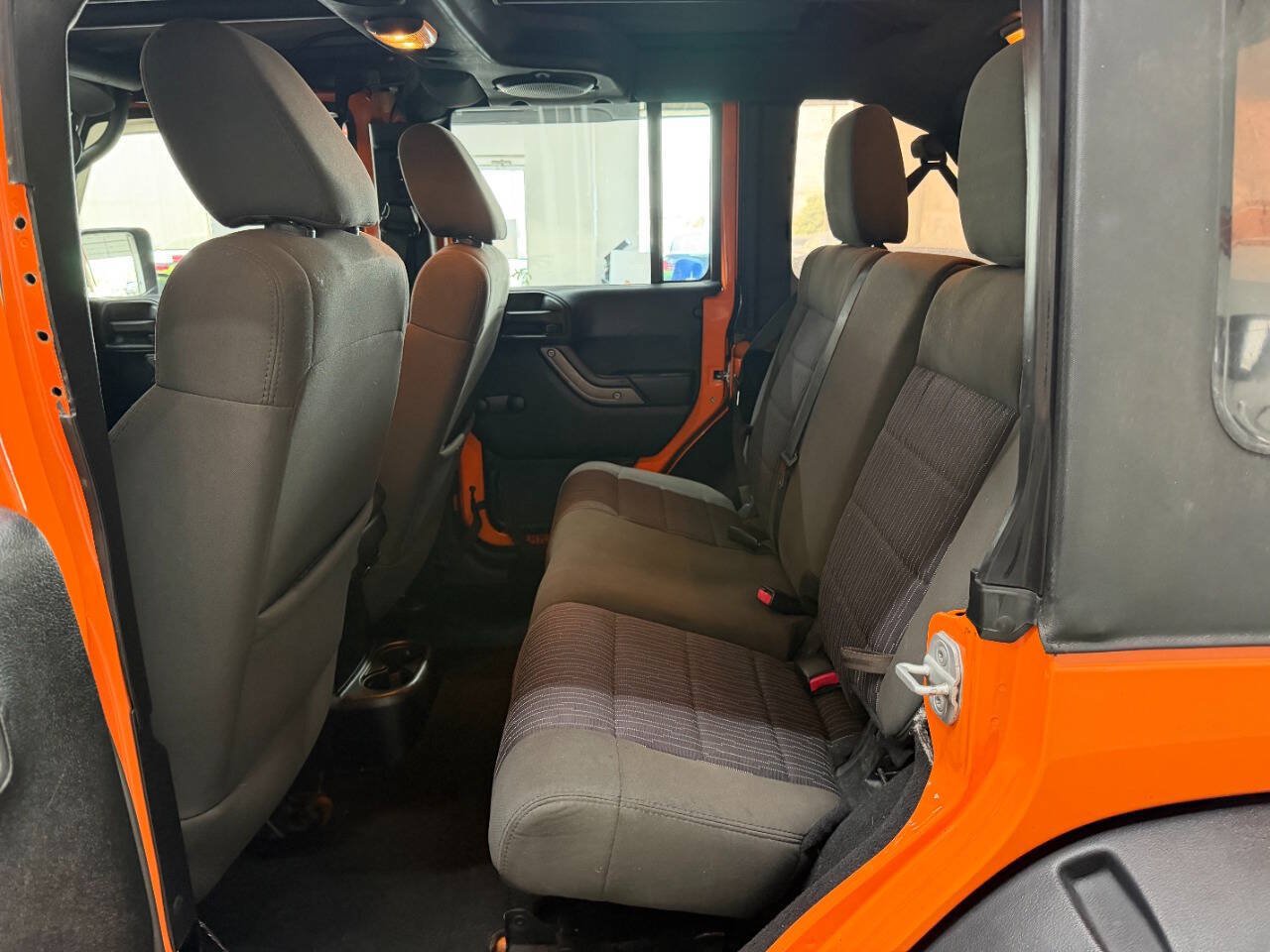 Used 2012 Jeep Wrangler Unlimited Sport AWD/4WD image 12