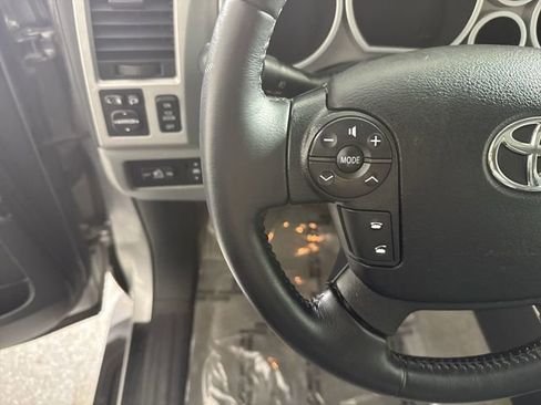 Used 2007 Toyota Tundra Limited image 10