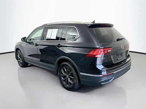 Used 2022 Volkswagen Tiguan SE FWD image 5