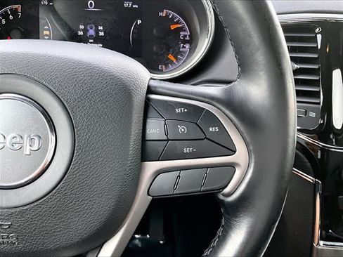 Used 2022 Jeep Grand Cherokee Limited RWD image 21