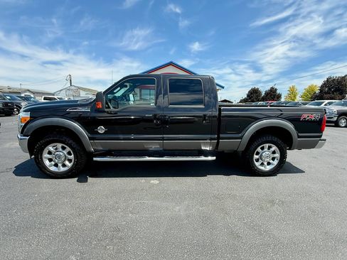 Used 2014 Ford F250 Lariat w/ Lariat Ultimate Package AWD/4WD image 2