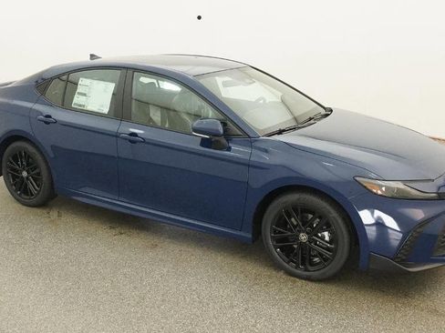 New 2026 Toyota Camry SE FWD image 47