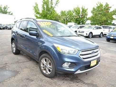 Used 2018 Ford Escape SE AWD/4WD image 4