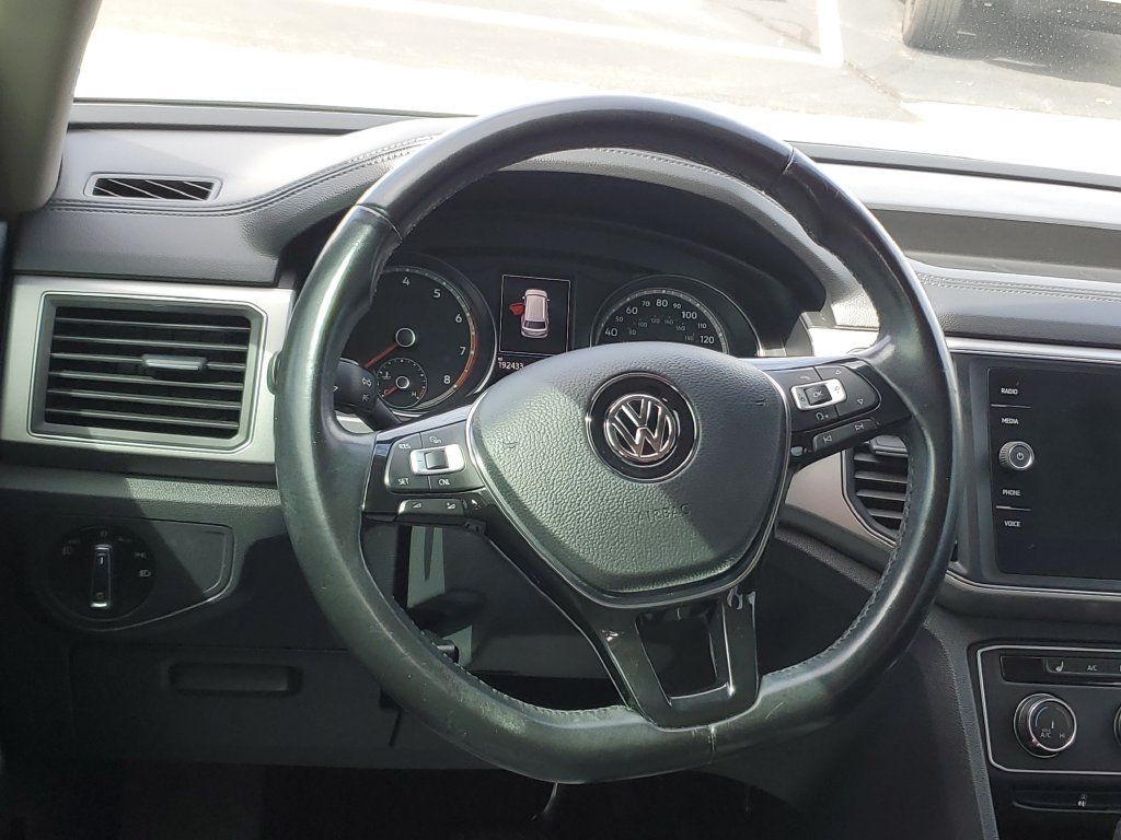 Used 2018 Volkswagen Atlas SE AWD/4WD image 12