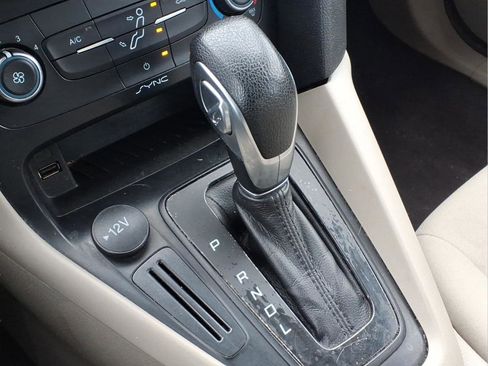 Used 2018 Ford Focus SE image 10
