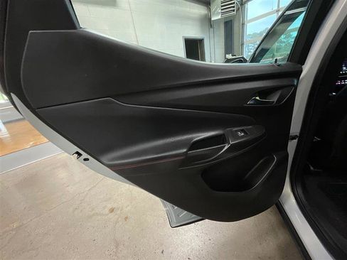 Used 2023 Chevrolet Bolt EUV LT w/ Convenience Package FWD image 20