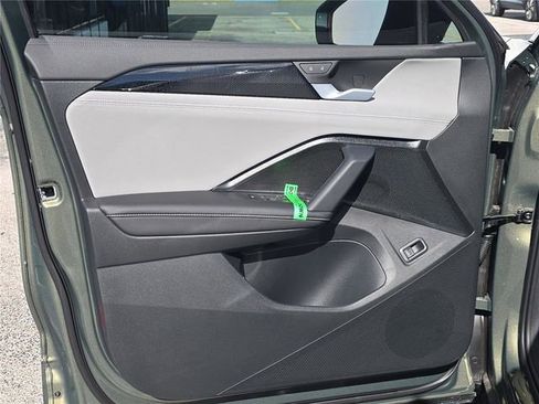 New 2026 Volkswagen Tiguan SE R-Line image 12