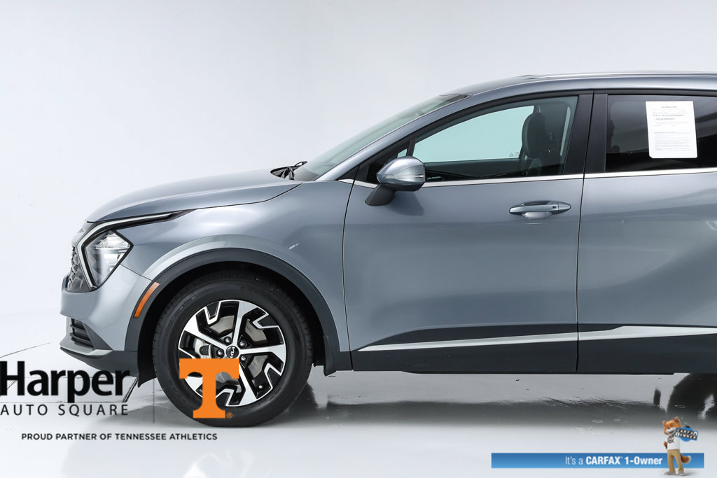 Used 2023 Kia Sportage EX FWD image 40
