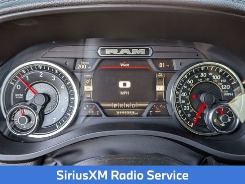 Used 2024 RAM 1500 Laramie AWD/4WD image 17