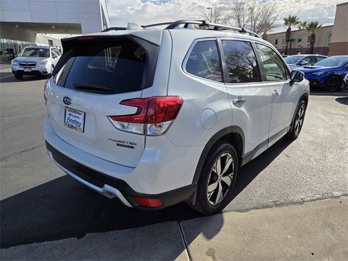 Used 2019 Subaru Forester Touring image 4