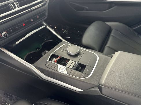 Used 2024 BMW 330e RWD image 21