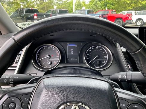 Used 2024 Toyota Camry SE FWD image 14