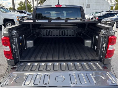 Used 2025 Ford Maverick XLT w/ XLT Luxury Package image 11