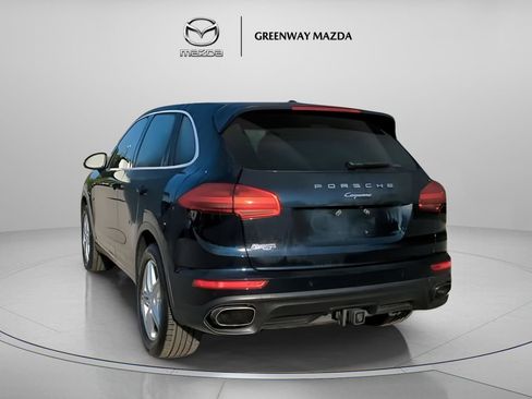 Used 2016 Porsche Cayenne AWD/4WD image 20