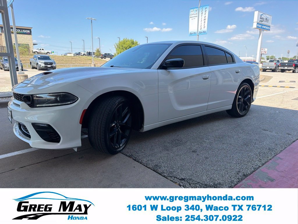 Used 2022 Dodge Charger SXT w/ Blacktop Package RWD image 8