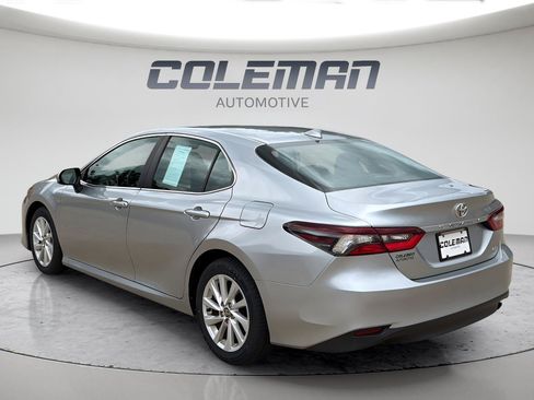 Used 2024 Toyota Camry LE FWD image 6