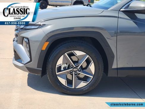 Used 2026 Hyundai Tucson SEL Plus FWD image 12
