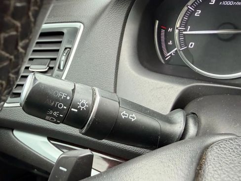 Used 2016 Acura TLX w/ Technology Package FWD image 29