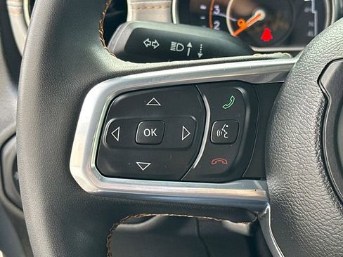 Used 2023 Jeep Gladiator Overland image 27