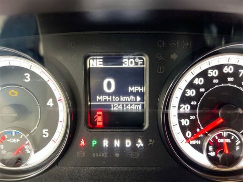 Used 2016 RAM 3500 Tradesman w/ Chrome Appearance Group image 11